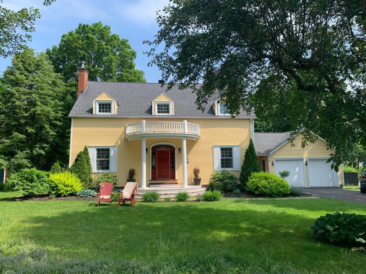 Manoir Alegria Bed & Breakfast Cowansville Luaran gambar