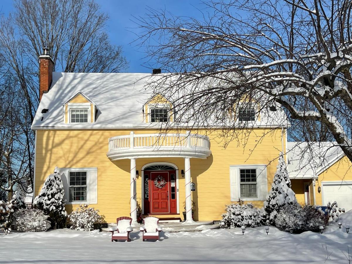 Manoir Alegria Bed & Breakfast Cowansville Luaran gambar